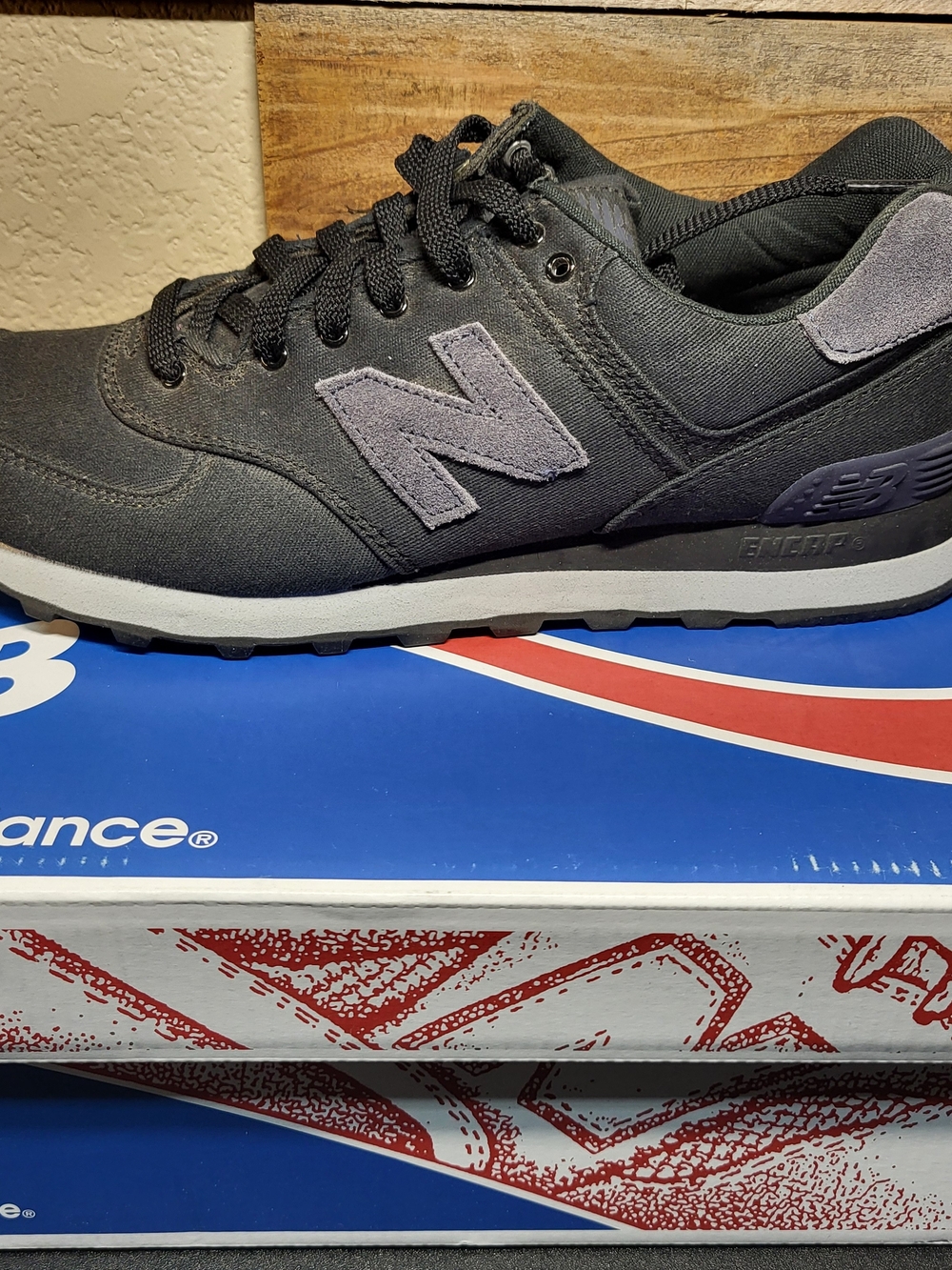 *NEW* New Balance 574 Classics Tonal Triple Black ML574MDV Size Mens 8 Women 9.5